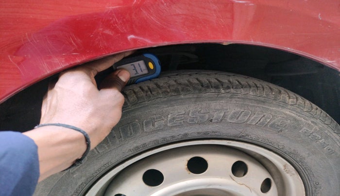 2013 Hyundai i10 ERA 1.1, Petrol, Manual, 50,763 km, tyre