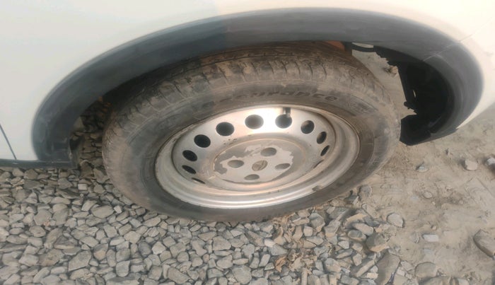 2020 Tata NEXON XE PETROL, Petrol, Manual, 64,596 km, tyre