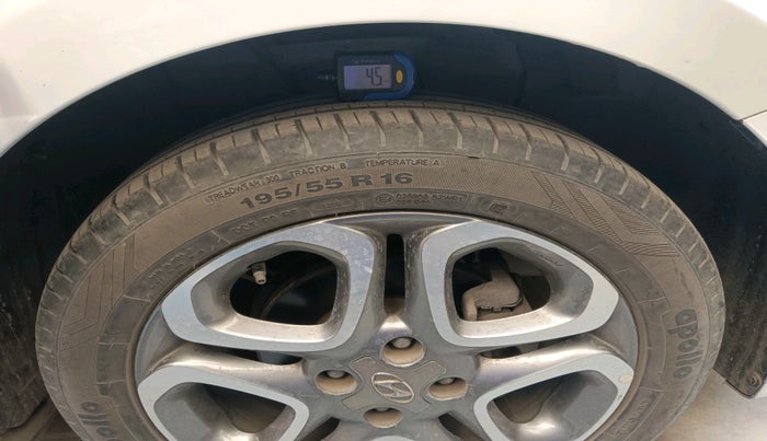 2018 Hyundai Elite i20 ASTA 1.2 (O), Petrol, Manual, 35,068 km, tyre