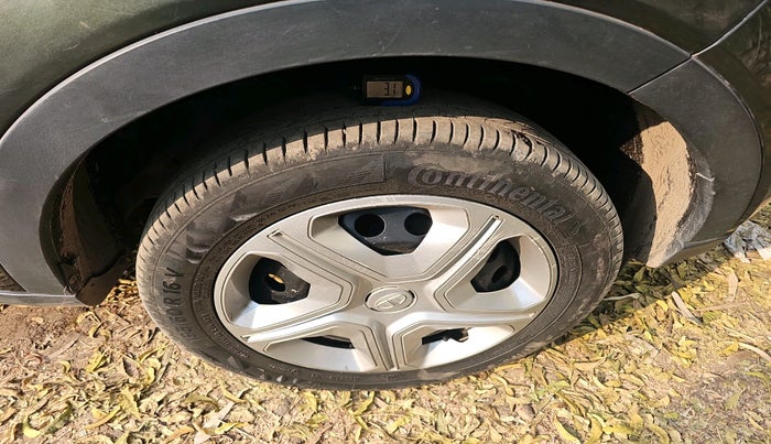 2020 Tata NEXON XM SUNROOF PETROL, Petrol, Manual, 77,591 km, tyre