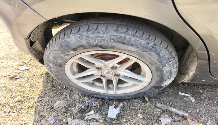 2020 Maruti Swift LXI, CNG, Manual, 42,126 km, tyre