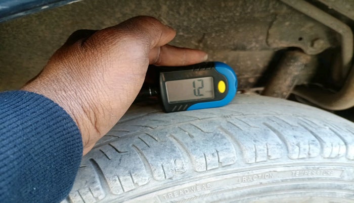 2018 Maruti Wagon R 1.0 LXI CNG, CNG, Manual, 68,894 km, tyre