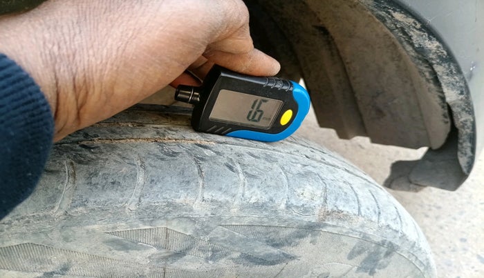 2018 Maruti Wagon R 1.0 LXI CNG, CNG, Manual, 68,894 km, tyre