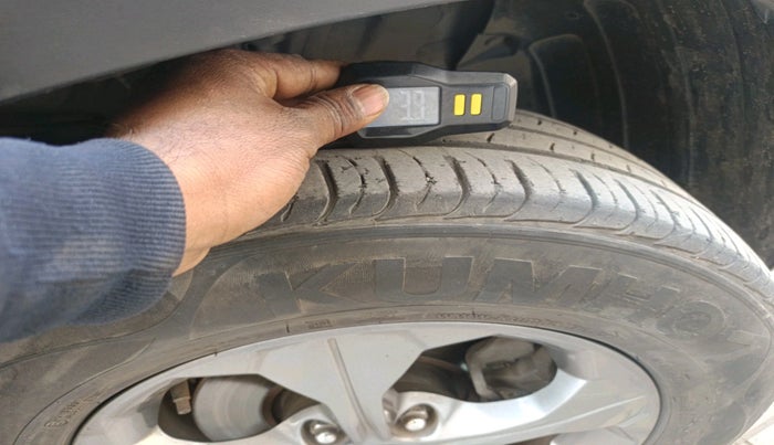 2020 KIA SELTOS HTK PLUS 1.5, Petrol, Manual, 57,093 km, tyre