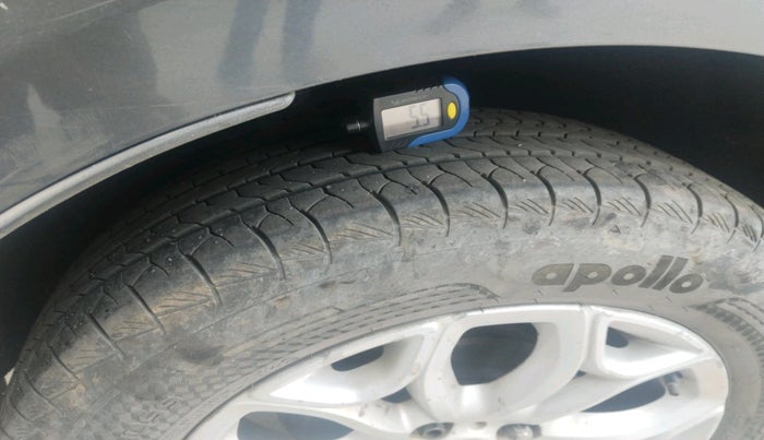 2017 Ford Ecosport TITANIUM+ 1.0L ECOBOOST, Petrol, Manual, 75,295 km, tyre