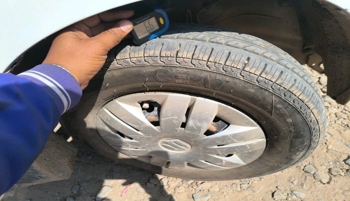 2021 Maruti Alto VXI, Petrol, Manual, 57,463 km, tyre