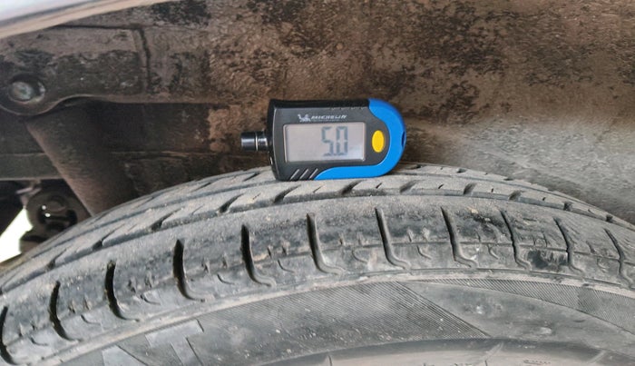 2016 Maruti Wagon R 1.0 LXI, Petrol, Manual, 63,314 km, tyre