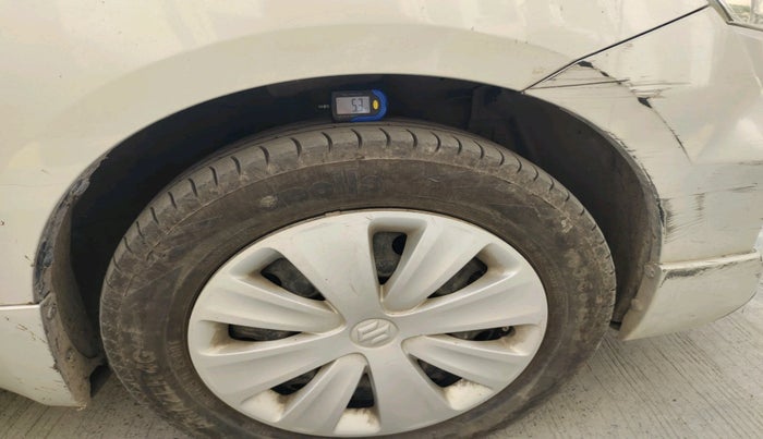 2017 Maruti Ertiga VXI, Petrol, Manual, 1,150 km, tyre