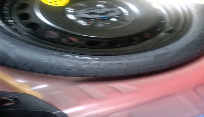 2024 Toyota Glanza G AMT, Petrol, Automatic, 9,277 km, tyre