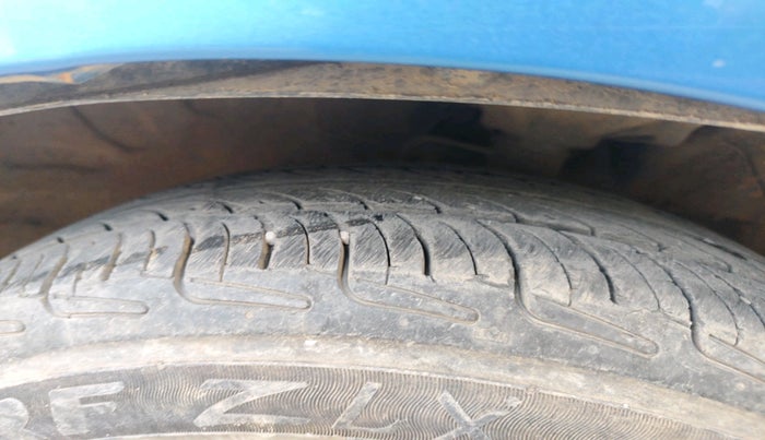 2017 Maruti Celerio ZXI AMT, Petrol, Automatic, 83,984 km, tyre