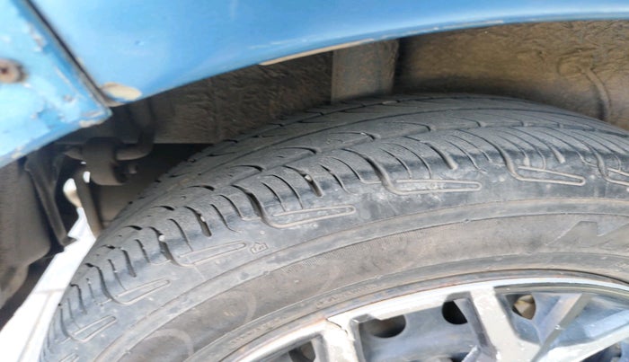 2017 Maruti Celerio ZXI AMT, Petrol, Automatic, 83,984 km, tyre