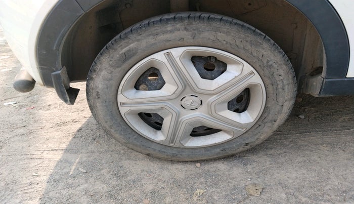 2019 Tata NEXON XM PETROL, Petrol, Manual, 66,646 km, tyre