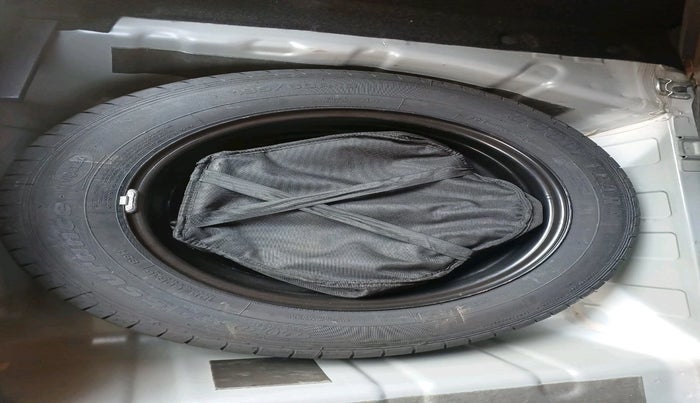 2021 Tata NEXON XM PETROL, Petrol, Manual, 14,151 km, tyre