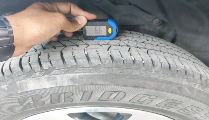 2020 Tata Harrier XZ PLUS 2.0L, Diesel, Manual, 89,875 km, tyre