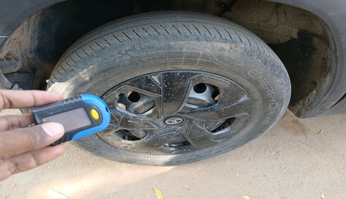 2024 Tata PUNCH ADVENTURE RHYTHM CNG, CNG, Manual, 47,131 km, tyre