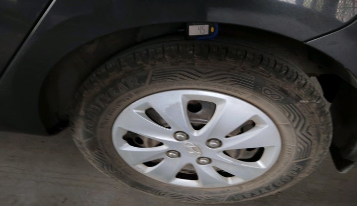 2012 Hyundai i10 MAGNA 1.1, Petrol, Manual, 45,048 km, tyre