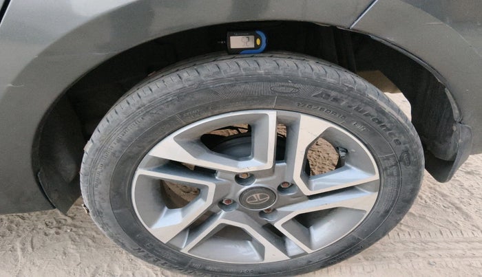 2022 Tata TIGOR XZ PLUS PETROL, Petrol, Manual, 28,900 km, tyre