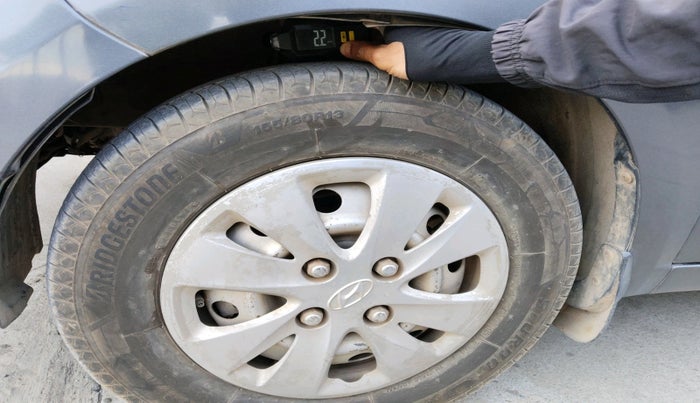 2011 Hyundai i10 SPORTZ 1.2, Petrol, Manual, 1,45,360 km, tyre