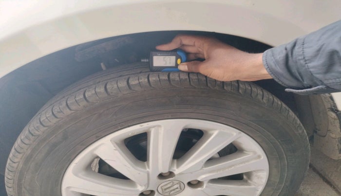 2016 Maruti Swift Dzire ZXI, Petrol, Manual, 47,086 km, tyre