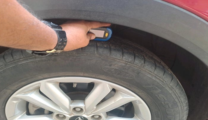 2016 Hyundai Creta SX PLUS 1.6 PETROL, Petrol, Manual, 39,575 km, tyre