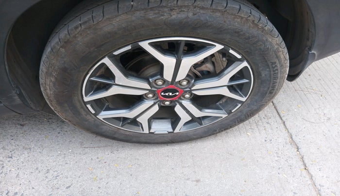 2021 KIA SELTOS HTX PLUS 1.5 DIESEL, Diesel, Manual, 66,792 km, tyre