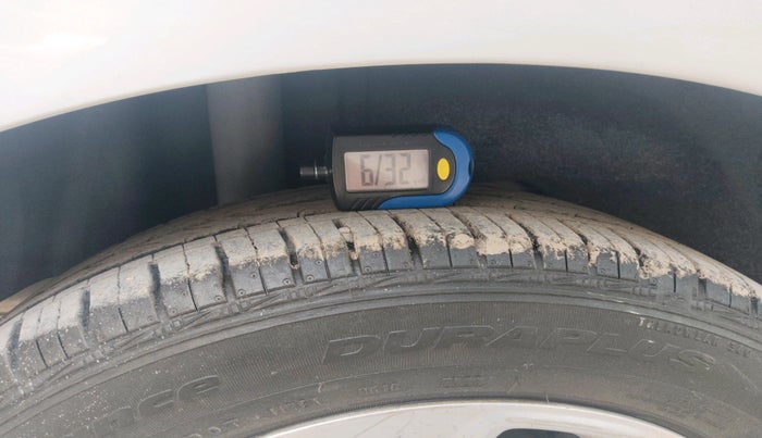 2015 Ford Figo Aspire TREND 1.2 PETROL, Petrol, Manual, 43,478 km, tyre