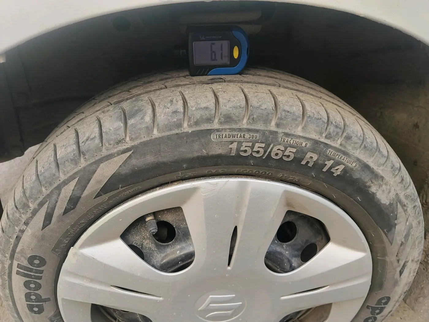 2012 Maruti Wagon R 1.0 VXI, Petrol, Manual, 82,881 km, tyre