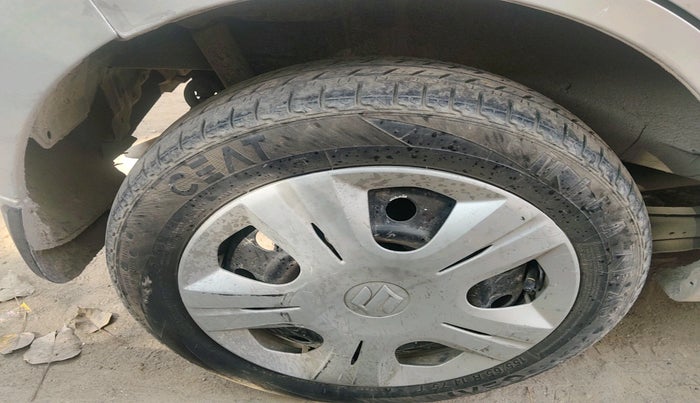 2012 Maruti Wagon R 1.0 VXI, Petrol, Manual, 82,881 km, tyre