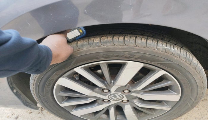 2020 Honda City 1.5L I-VTEC ZX, Petrol, Manual, 55,855 km, tyre