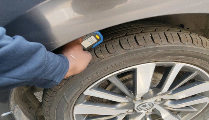 2020 Honda City 1.5L I-VTEC ZX, Petrol, Manual, 55,855 km, tyre