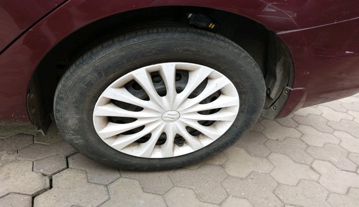 2014 Maruti Ciaz VXI, Petrol, Manual, 58,054 km, tyre