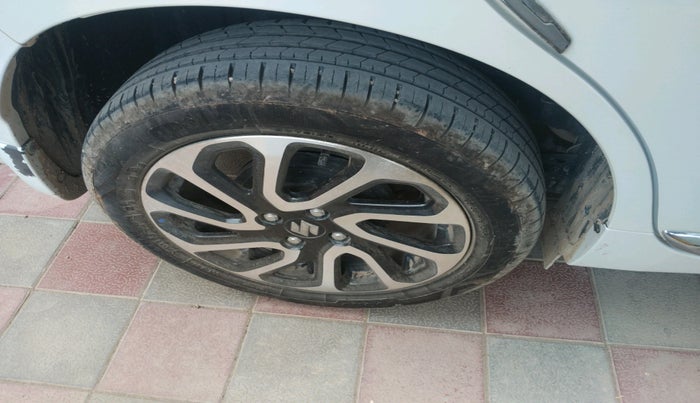 2024 Maruti Baleno ALPHA PETROL 1.2, Petrol, Manual, 7,115 km, tyre