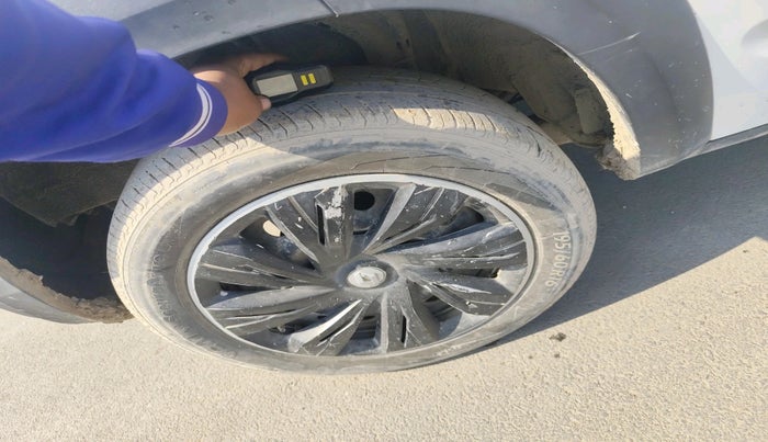 2021 Renault Kiger RXL 1.0 TURBO MT, Petrol, Manual, 40,204 km, tyre