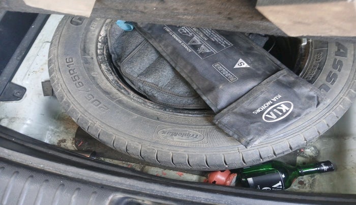 2020 KIA SELTOS HTX IVT 1.5 PETROL, Petrol, Automatic, 1,49,785 km, tyre