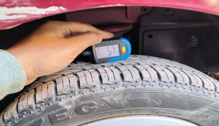 2015 Tata Nano TWIST XTA, Petrol, Automatic, 67,650 km, tyre