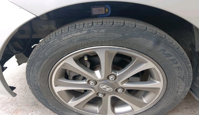 2014 Hyundai Grand i10 ASTA (O) 1.2 KAPPA VTVT, Petrol, Manual, 1,42,270 km, tyre