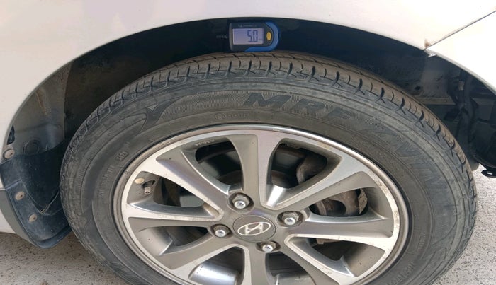 2014 Hyundai Grand i10 ASTA (O) 1.2 KAPPA VTVT, Petrol, Manual, 1,42,270 km, tyre