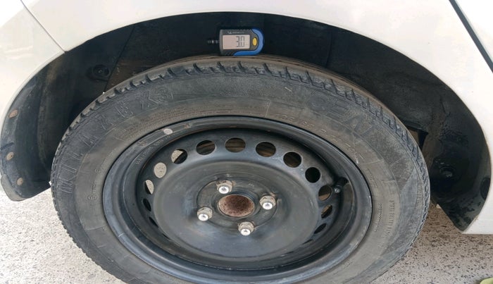 2014 Hyundai Grand i10 ASTA (O) 1.2 KAPPA VTVT, Petrol, Manual, 1,42,270 km, tyre