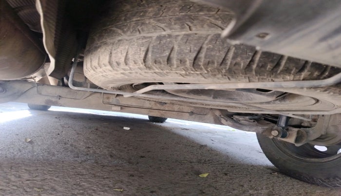 2017 Renault Duster RXL PETROL, Petrol, Manual, 1,36,000 km, tyre