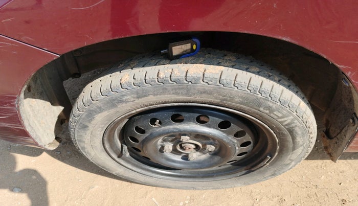 2012 Maruti Wagon R 1.0 VXI, Petrol, Manual, 1,02,550 km, tyre