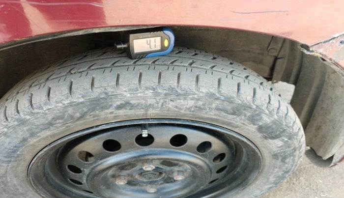 2012 Maruti Wagon R 1.0 VXI, Petrol, Manual, 1,02,550 km, tyre