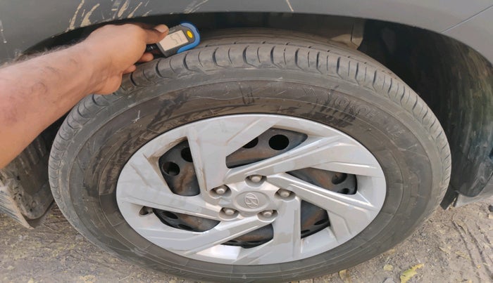 2021 Hyundai Creta E 1.5 DIESEL, Diesel, Manual, 79,405 km, tyre