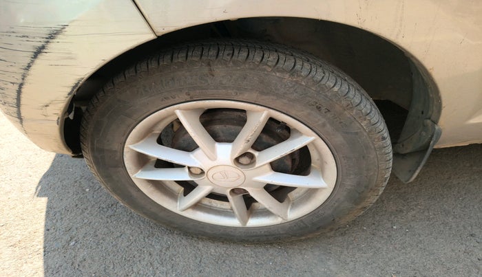 2012 Tata Nano LX SPECIAL EDITION, Petrol, Manual, 51,486 km, tyre