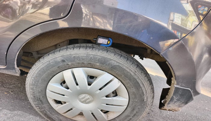 2023 Maruti Alto LXI O, Petrol, Manual, 8,600 km, tyre