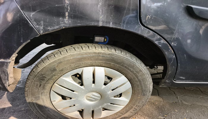 2023 Maruti Alto LXI O, Petrol, Manual, 8,600 km, tyre