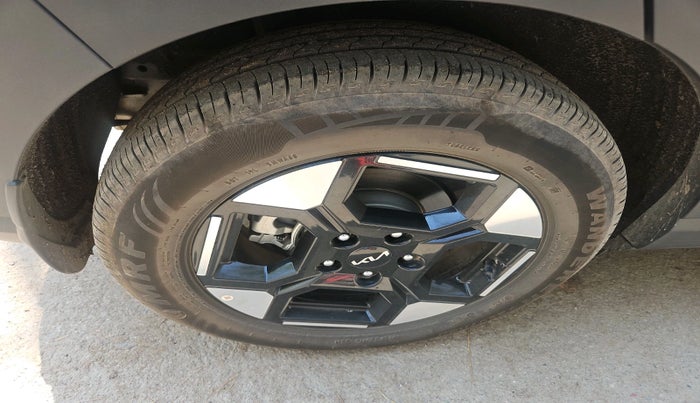 2025 KIA SYROS HTX 1.0 Turbo 7DCT, Petrol, Automatic, 9,085 km, tyre