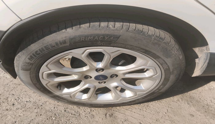 2017 Ford Ecosport TITANIUM 1.5L DIESEL, Diesel, Manual, 2,03,589 km, tyre