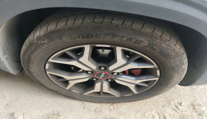 2022 KIA SELTOS GTX PLUS 1.5 DIESEL AT, Diesel, Automatic, 88,120 km, tyre