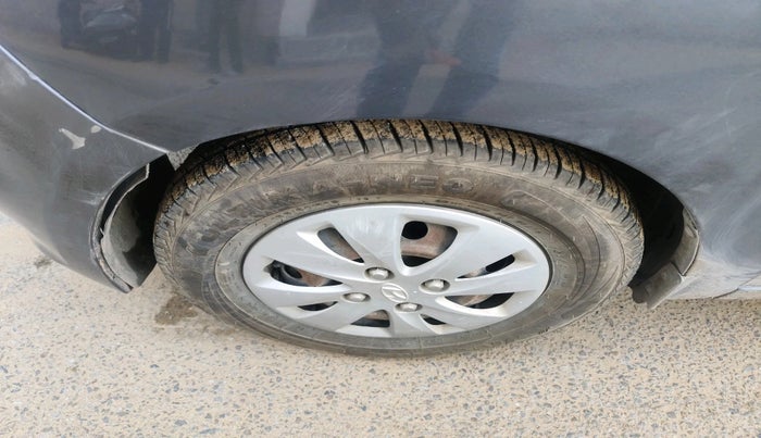 2011 Hyundai i10 SPORTZ 1.2, Petrol, Manual, 76,552 km, tyre