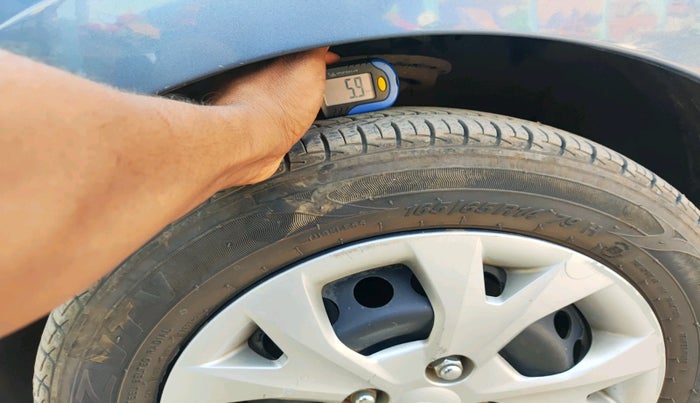 2014 Hyundai Grand i10 MAGNA 1.1 CRDI, Diesel, Manual, 1,66,847 km, tyre